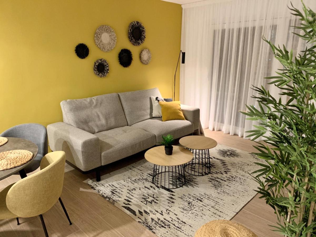Appartement Don Gustavo Modern Apartment, Sea Views & Pool *